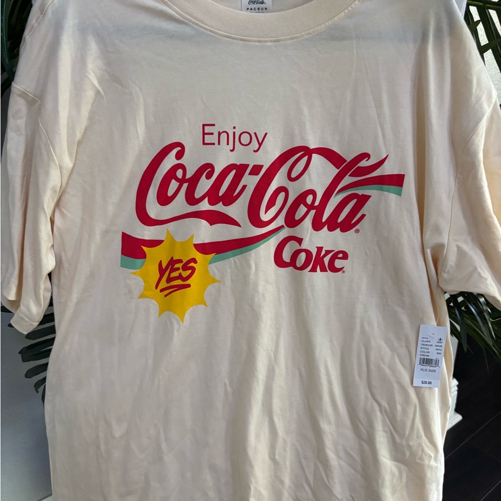 Coca-Cola Graphic T-Shirt
